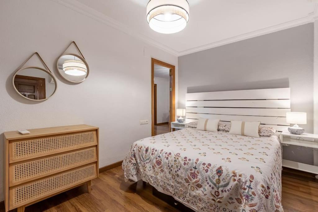 Apartamento Con Terraza A 4 Minutos De La Catedral Grenade Extérieur photo
