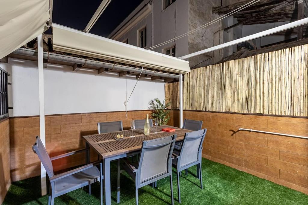 Apartamento Con Terraza A 4 Minutos De La Catedral Grenade Extérieur photo