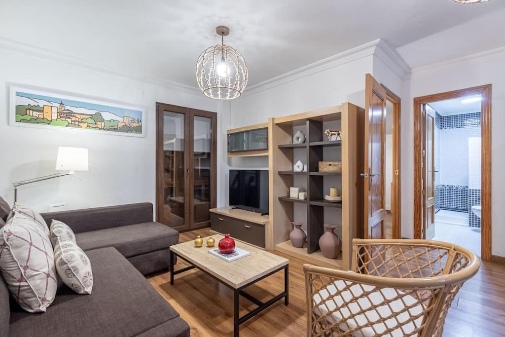 Apartamento Con Terraza A 4 Minutos De La Catedral Grenade Extérieur photo