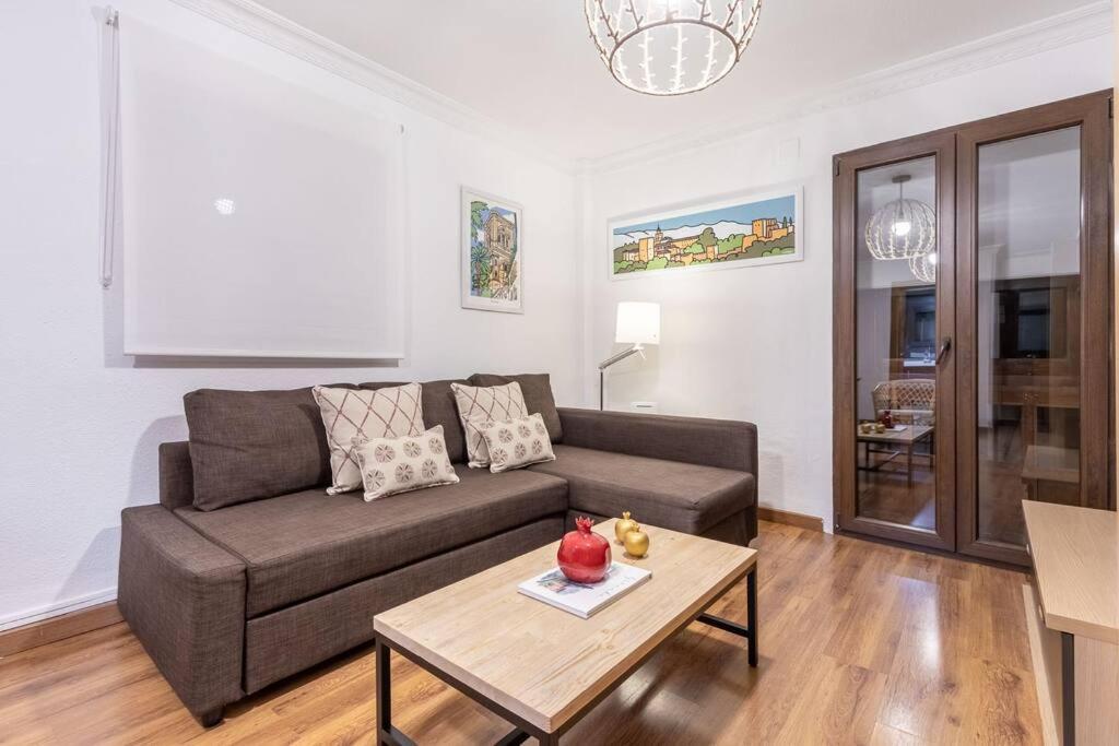 Apartamento Con Terraza A 4 Minutos De La Catedral Grenade Extérieur photo